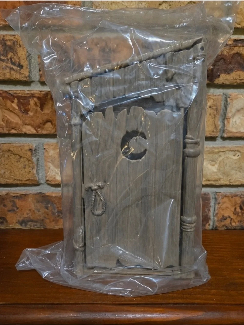 Shrek 25th Anniversary Outhouse Popcorn Bucket. limited-edition exclusive! NWT